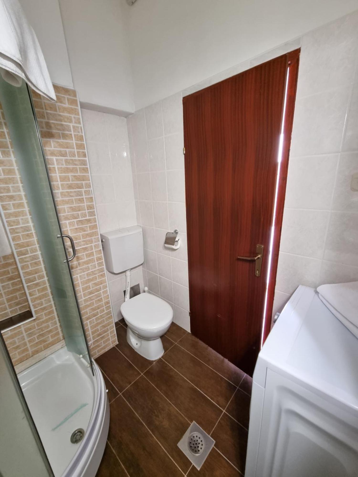 Apartmani Apollo - Drasnice Rom bilde